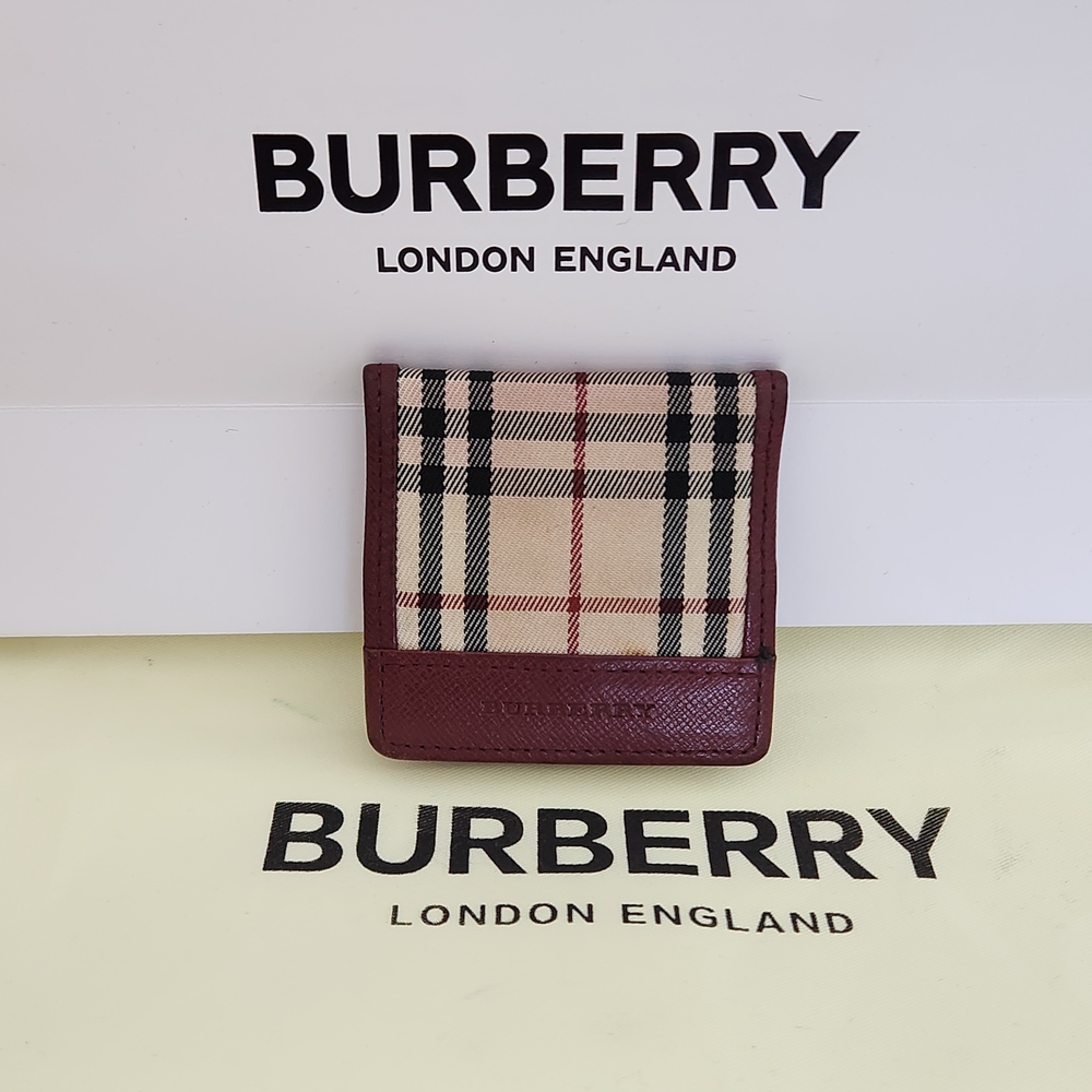 Burberry Men's Checkered Wallet - Burgundy and Beige